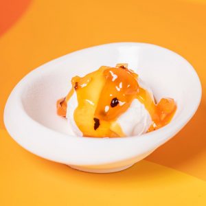 Variegato Albicocche con fave di cacao e granella di mandorla