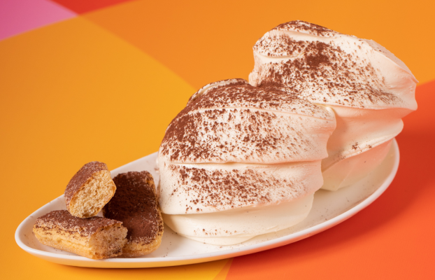 Il gelato diventa un dessert: il trend 2026 tra cheesecake, brownie e tiramisù